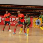 Crise Diplomática no...