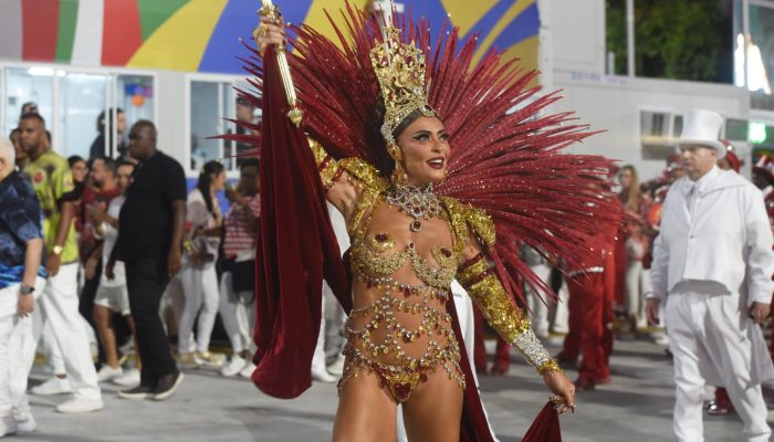 Juliana Paes — Foto: ADRIANO ISHIBASHI/BRAZIL NEWS