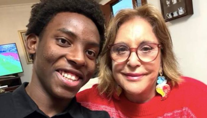 ReproduÃ§Ã£o Facebook, DR